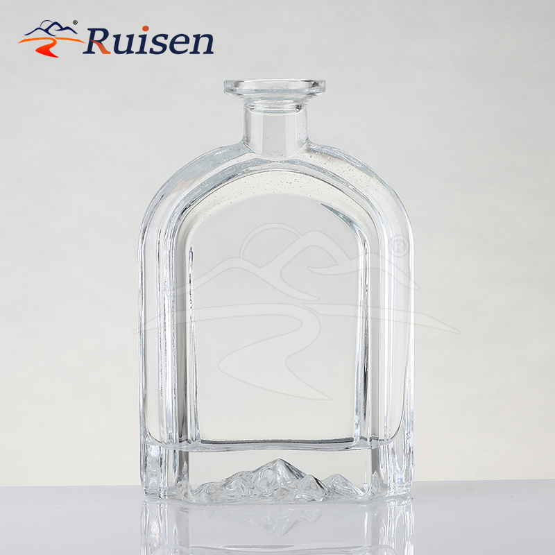 Customized Transparent Glass Vodka Whiskey 700ml 750ml High Quality 