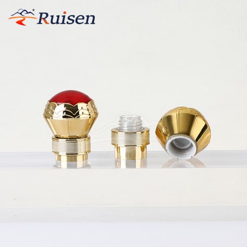 Wholesale Creative Luxury Acrylic Crystal Perfume Bottle Lid Zinc Alloy Wine Cap