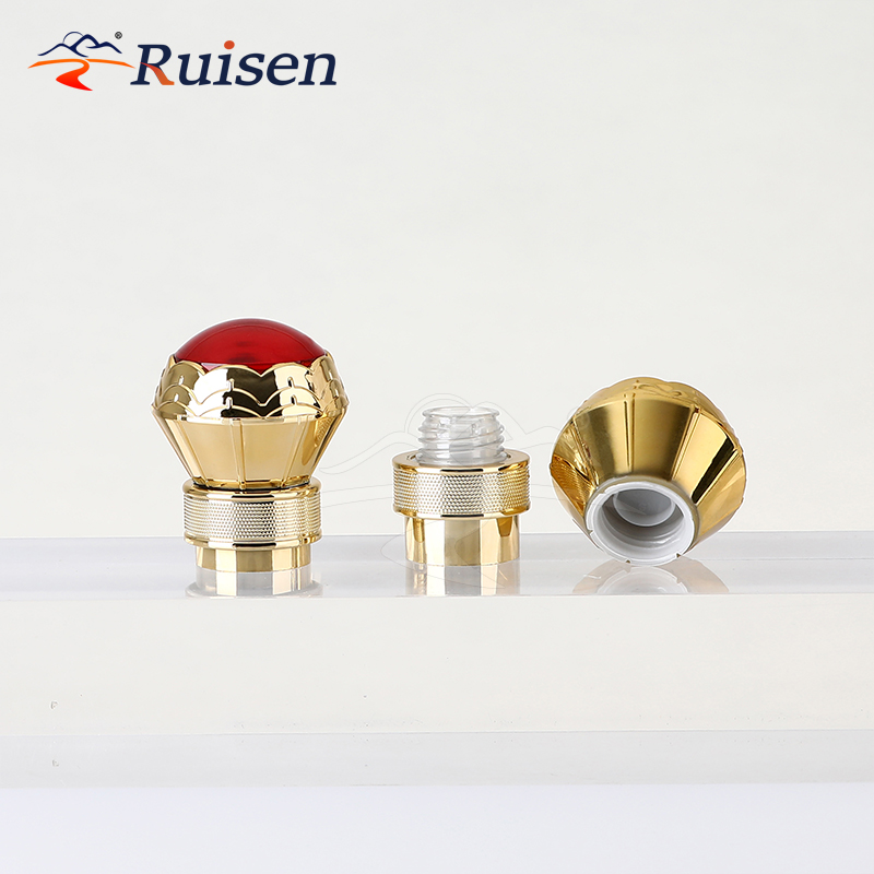 Wholesale Creative Luxury Acrylic Crystal Perfume Bottle Lid Zinc Alloy Wine Cap