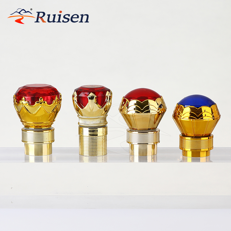 Wholesale Creative Luxury Acrylic Crystal Perfume Bottle Lid Zinc Alloy Wine Cap 