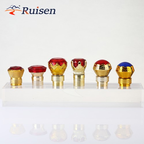Wholesale Creative Luxury Acrylic Crystal Perfume Bottle Lid Zinc Alloy Wine Cap