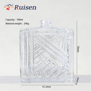 2025 New Hot Sale High-quality Empty Flint White Luxury 100ml Glass Perfume Bottle Packaging with Spray 
