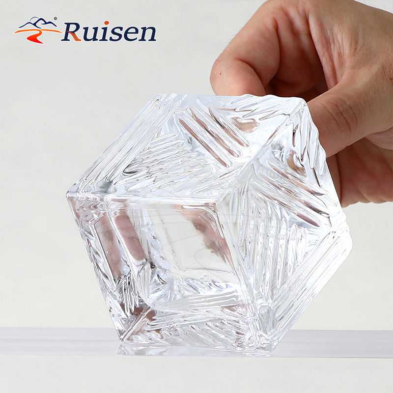 2025 New Hot Sale High-quality Empty Flint White Luxury 100ml Glass Perfume Bottle Packaging with Spray 