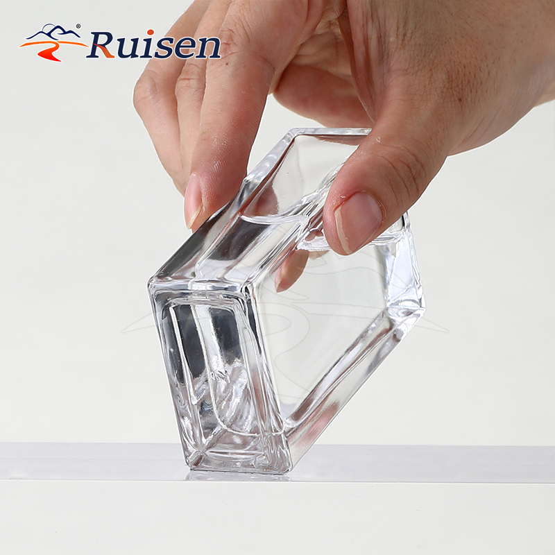 Factory Direct Sales 100ml Transparent Flat square Perfume Bottle Bayonet Glass Bottle Wholesale 