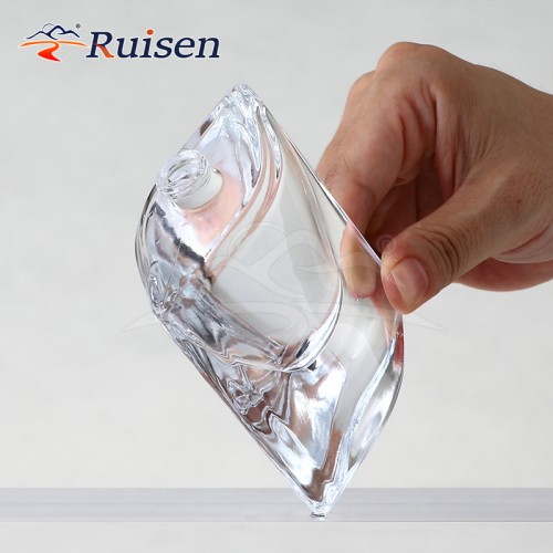 Wholesale Manufacturer Parfum Refill Fragrance 60 ml 50 ml Perfume Empty Sprayer Glass Bottle