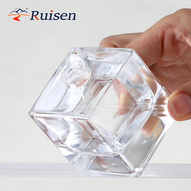 Wholesale 30ml 50ml 100ml Mini Crystal Luxury Empty Transparent Perfume Diffuser Bottle 