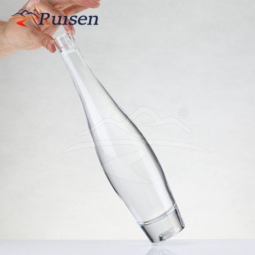 500ml 750ml Hot Sale Factory Direct Price Custom Glass Bottle 750ml Gin Whiskey Vodka Rum Bottle