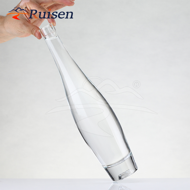 500ml 750ml Hot Sale Factory Direct Price Custom Glass Bottle 750ml Gin Whiskey Vodka Rum Bottle 