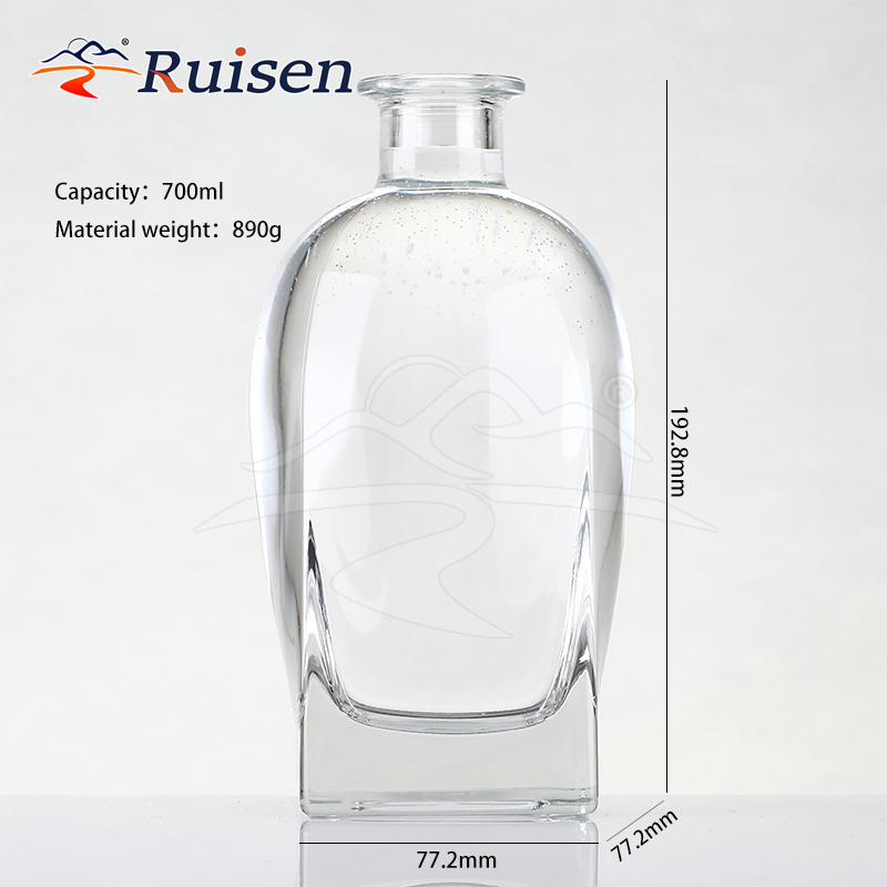 High End Heavy 1000ml Liquor Bottles Custom Own logo Vodka Bottle ODM or OEM Vodka Glass Bottles with Cork Sealing 