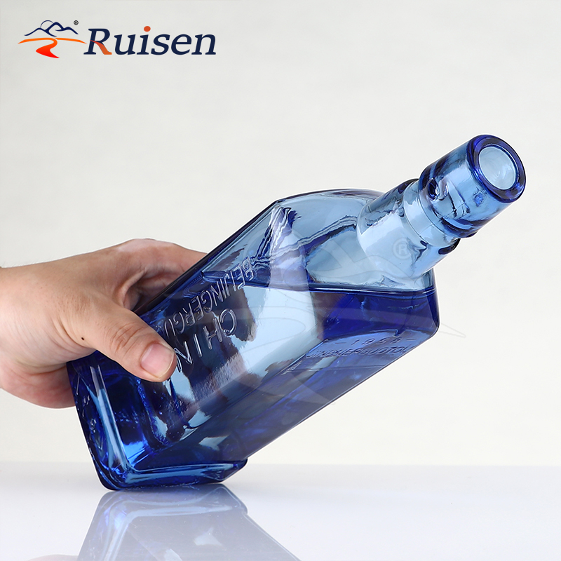 500ml Custom Design Embossed Logo Square Blue Glass Empty Bottle for Beverage Liquor Alcohol 