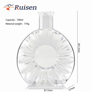 High-end engraved glass bottle Brandy glass bottle 700 ml 