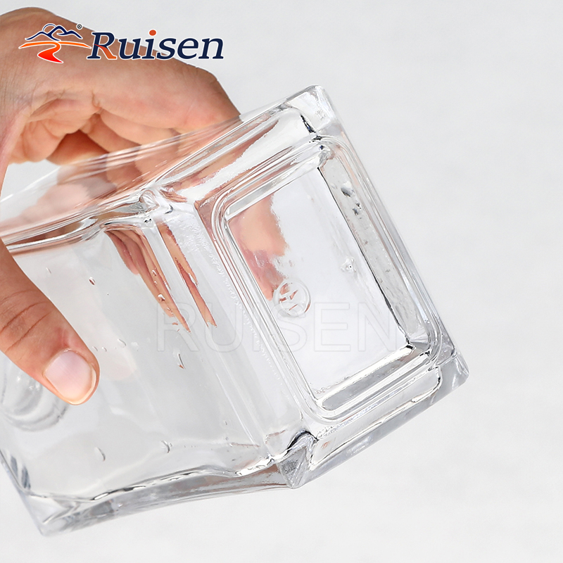 Spirits flask clear glass bottle round bar top conical rectangular square oval flask extra flint vodka whiskey rum gin 500ml 