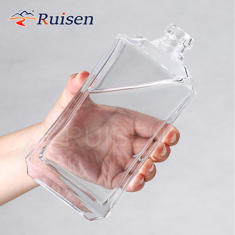 Spirits flask clear glass bottle round bar top conical rectangular square oval flask extra flint vodka whiskey rum gin 500ml 