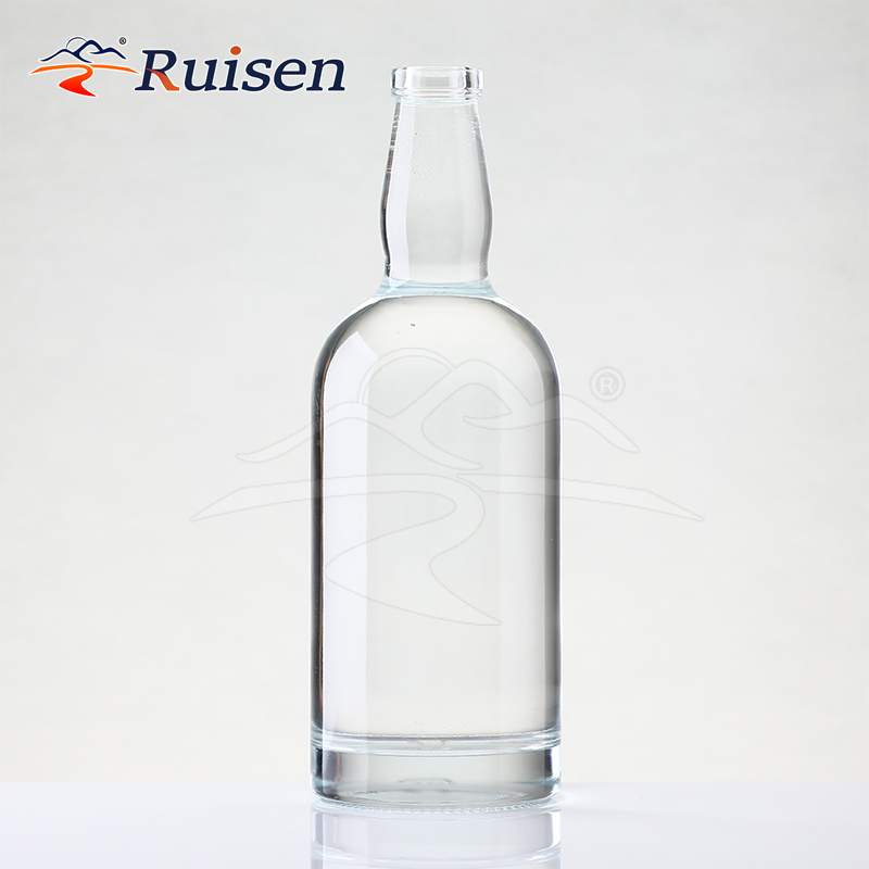 High Quality Transparent Glass Bottle Vodka Whiskey Brandy Rum Glass Bottle 750ml with Cork