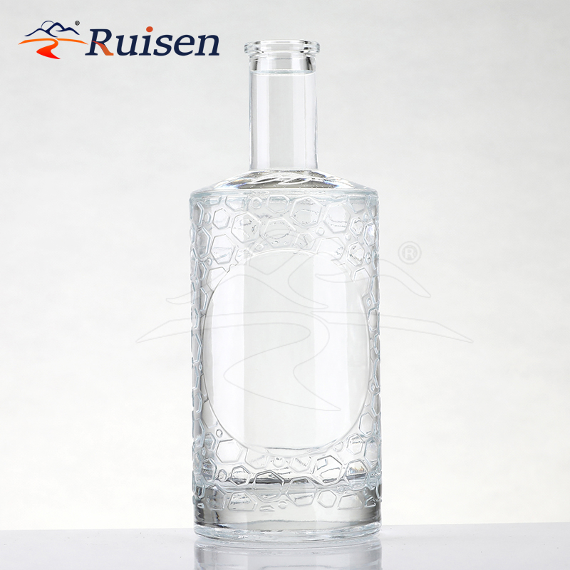 Wholesale Custom High Quality 500ml 700ml 750ml 1L Glass Tequila Gin Rum Whiskey Vodka Bottles Cork Popular Liquor Containers