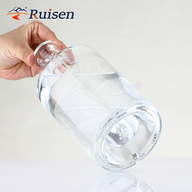 700ml Cylindrical Shape Glass Thin Bottom Bottles 750ml Whiskey Bottle for Liquor Tequila 1L Vodka Glass Bottle 1000ml With Cork 