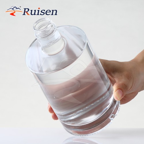 Factory Good Price Modern Reusable 750Ml Tequila Gin Glass Bottle Brandy Clear Empty Whisky Glass Bottle for Sale