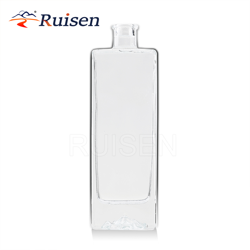 Square Mountain Bottom Super Flint Glass Liquor Bottle Packaging Vodka Glass Bottle 500ml