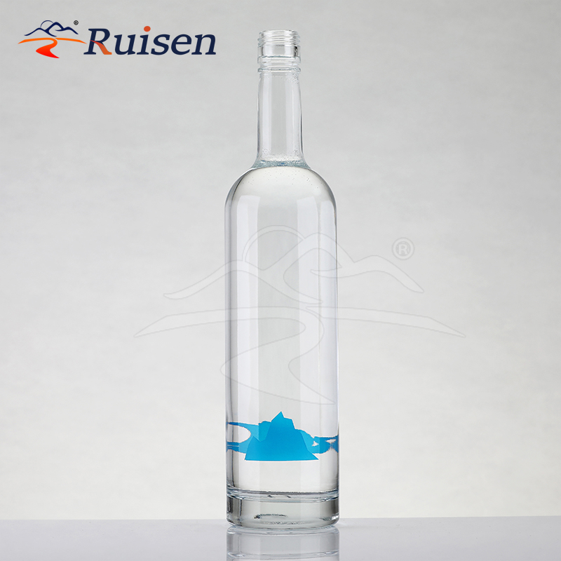 Wholesale Factory Price 500ml 700ml 1000ml Beverage Drinks Liquor Glass Bottle with Stopper