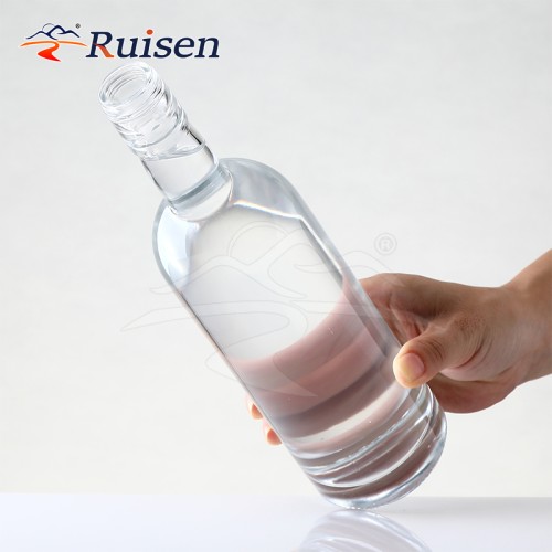 Wholesale Unique Design Tall Neck 700ml Vodka Glass Rum Whiskey Glass Bottle With Corks