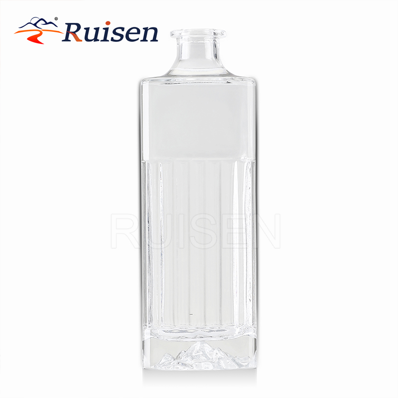 Square Thick Bottom Glass Deluxe Vodka Whisky Spirits Glass Bottle 500ml