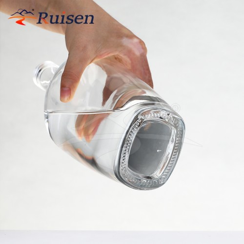 High quality wholesale wine bottle glass vodka glass wine vodka bottle 750ml