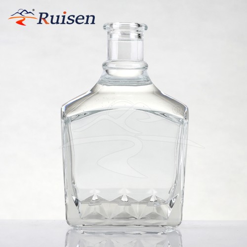 Premium Square Glass Bottles - Customised Whisky / Vodka Glass Bottles in various sizes 750ml