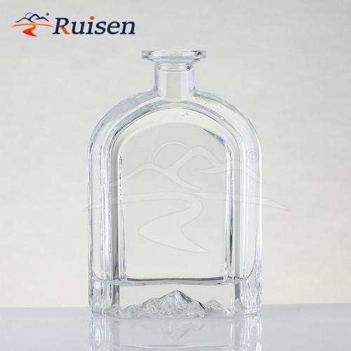 Factory personalised flint glass clear glass bottle whisky brandy wine glass bottle 700ml