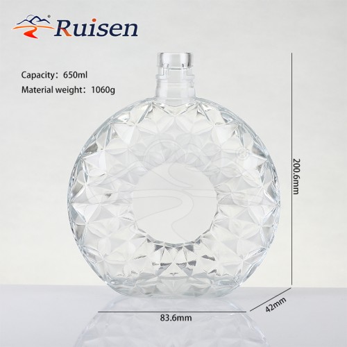 Wholesale China Factory 700ml Empty Round Vodka Spirit Whisky Wine Glass Bottle for Liquor With Cork