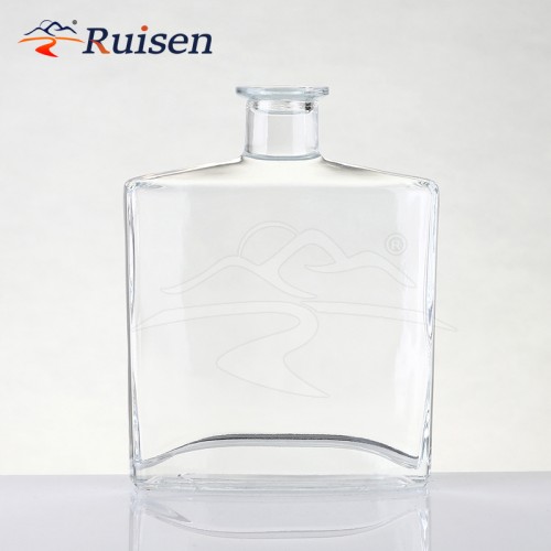 700 ml Unique Design Spirit Liquor Bottle 700ml Gin Whiskey Wine Vodka Glass Bottle for Brandy Rum