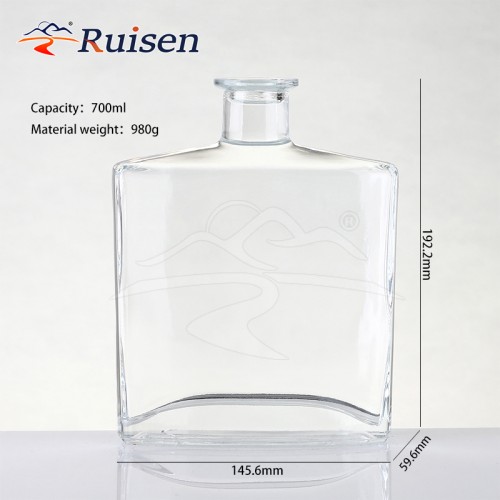 700 ml Unique Design Spirit Liquor Bottle 700ml Gin Whiskey Wine Vodka Glass Bottle for Brandy Rum