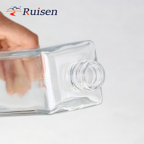 High clarity textured long neck glass bottle 700ml