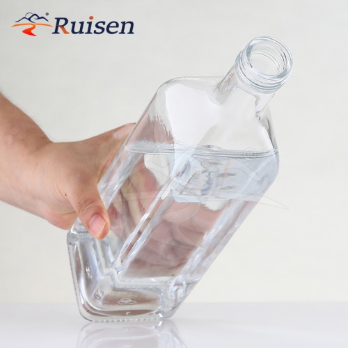 Ru Star Food Grade 500ml 750ml Square Clear Olive Oil Vinegar Glass Bottle for Kitchen