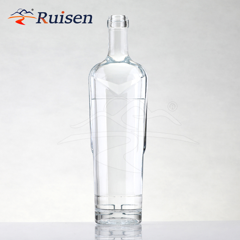 Customized Factory Price Heavy Brandy Whisky Vodka Tequila 750ml Elegant Round Shape Glass Spirits Liquor Bottle with Cork
